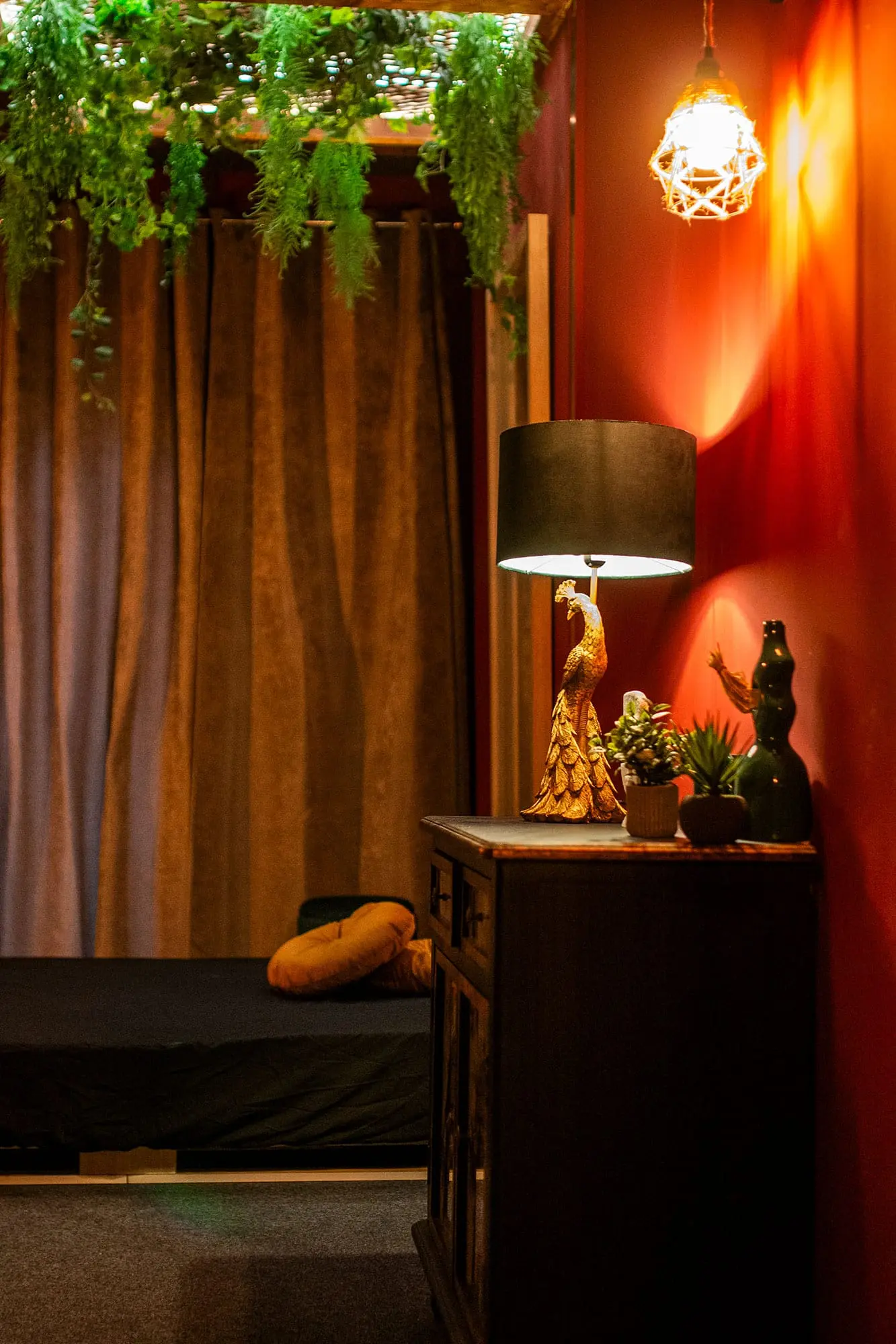 GODDESS BATH gallery 11